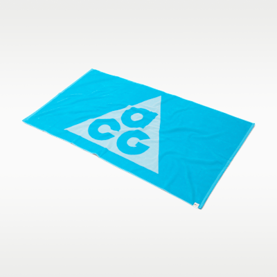 Nike ACG Towel. Nike.com